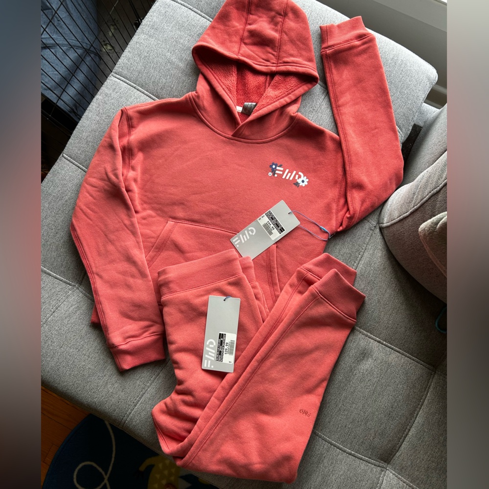 [NWT] FWD Girl’s Fleece PULL OVER HOODIE + JOGGER SET | Size M | Dusty Cedar